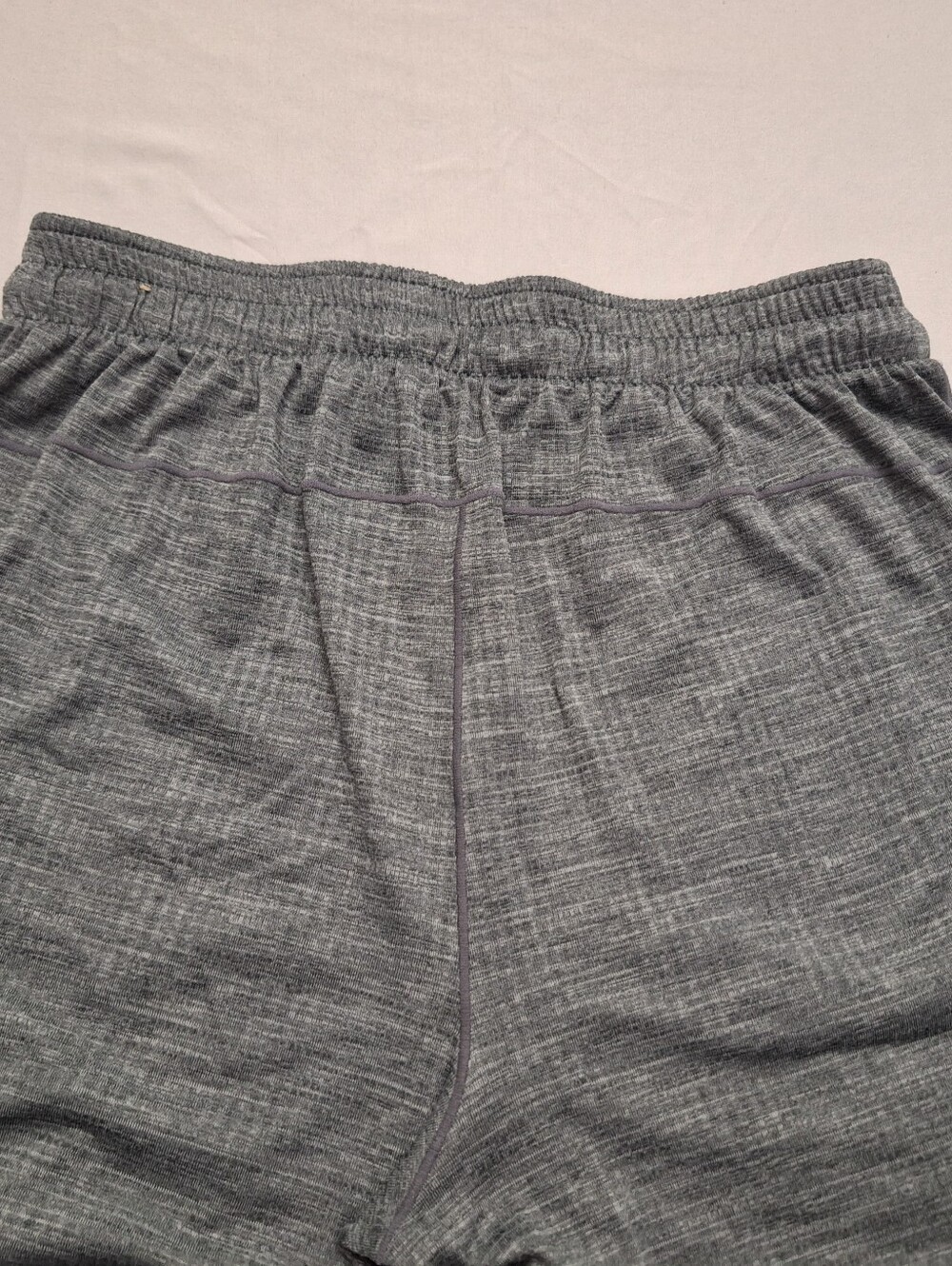 Nike Yoga Women's Textured Gray Heather Jogger Pants, Medium - Picture 9 of 10